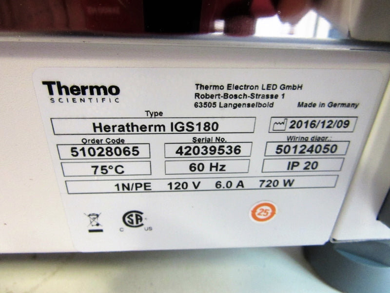 Thermo Scientific Heratherm IGS180 Incubator