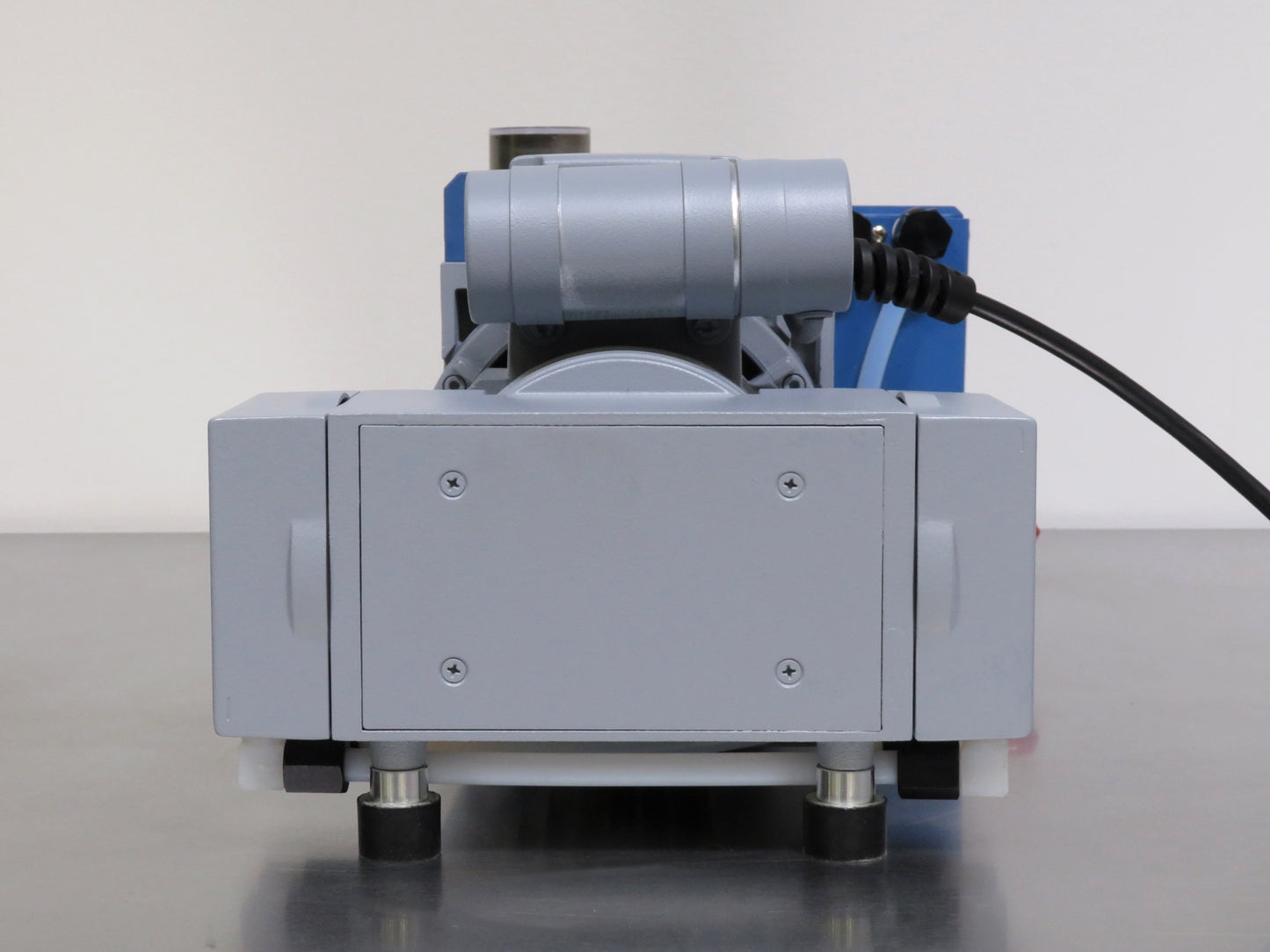 Vacuubrand RC6 Chemistry Hybrid Pump