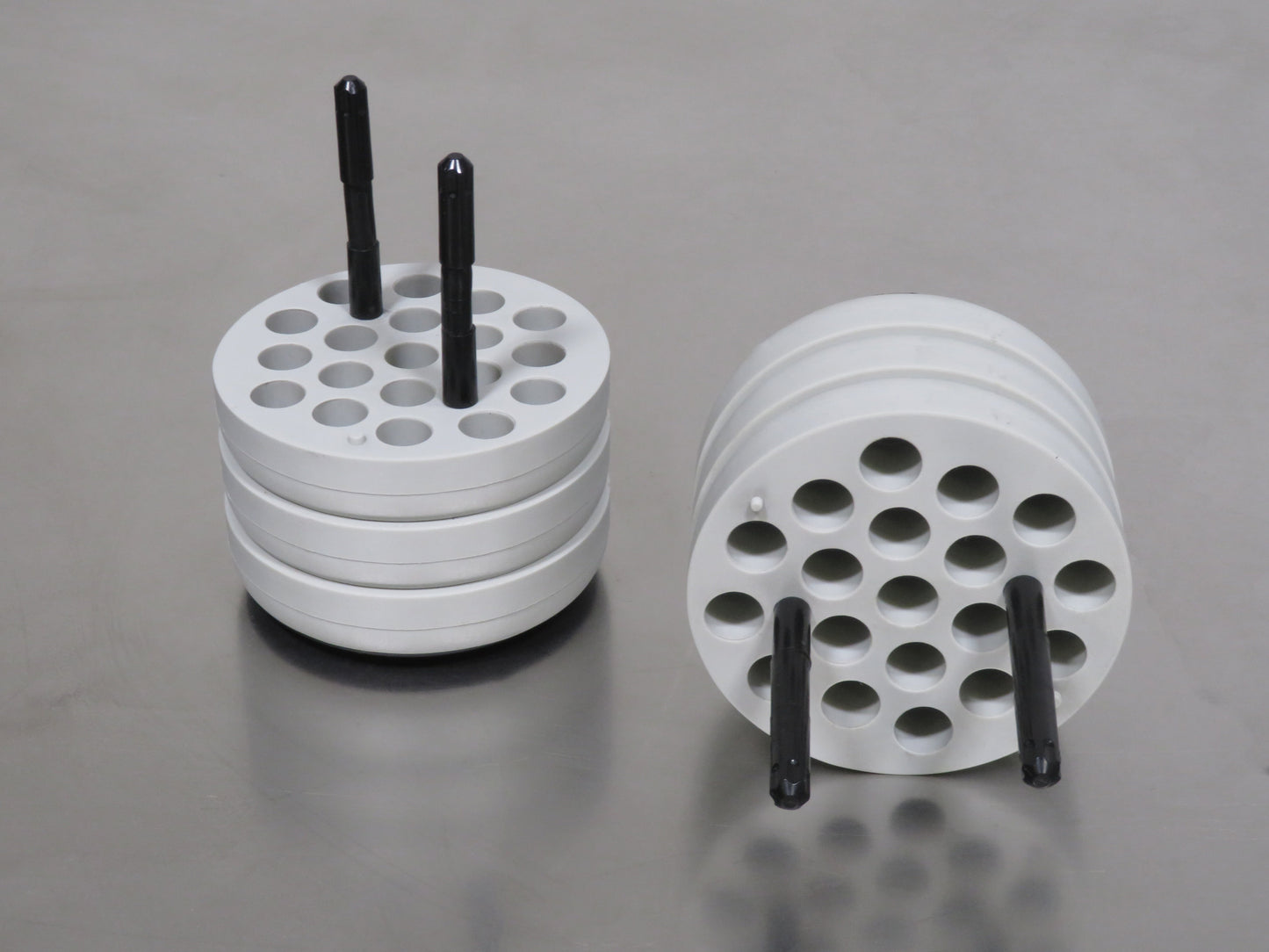 Thermo Scientific 19 x 7ml Adapters for LH-4000 Rotor, Cat. # 75008134