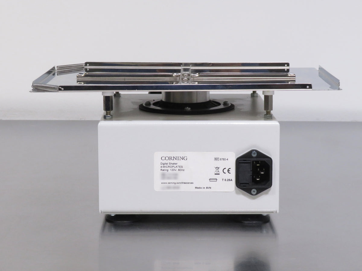 Corning LSE Digital Microplate Shaker