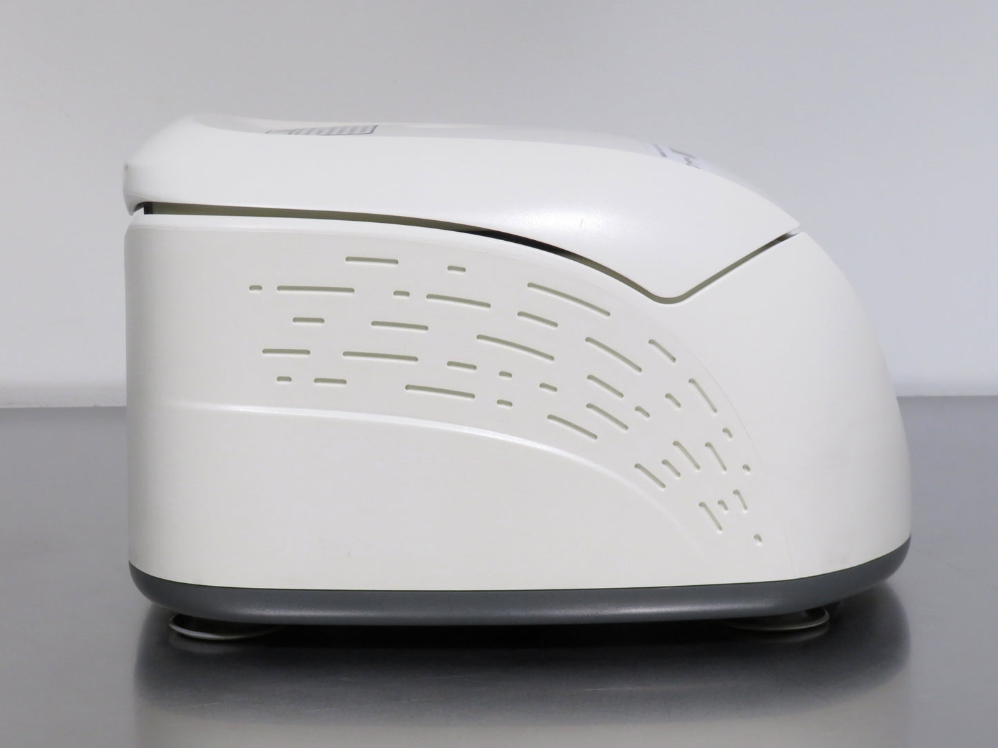 VWR 76019-132 Centrifuge w/ 15ml Rotor