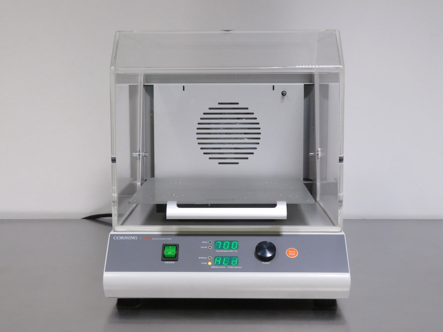 Corning LSE Benchtop Shaking Incubator