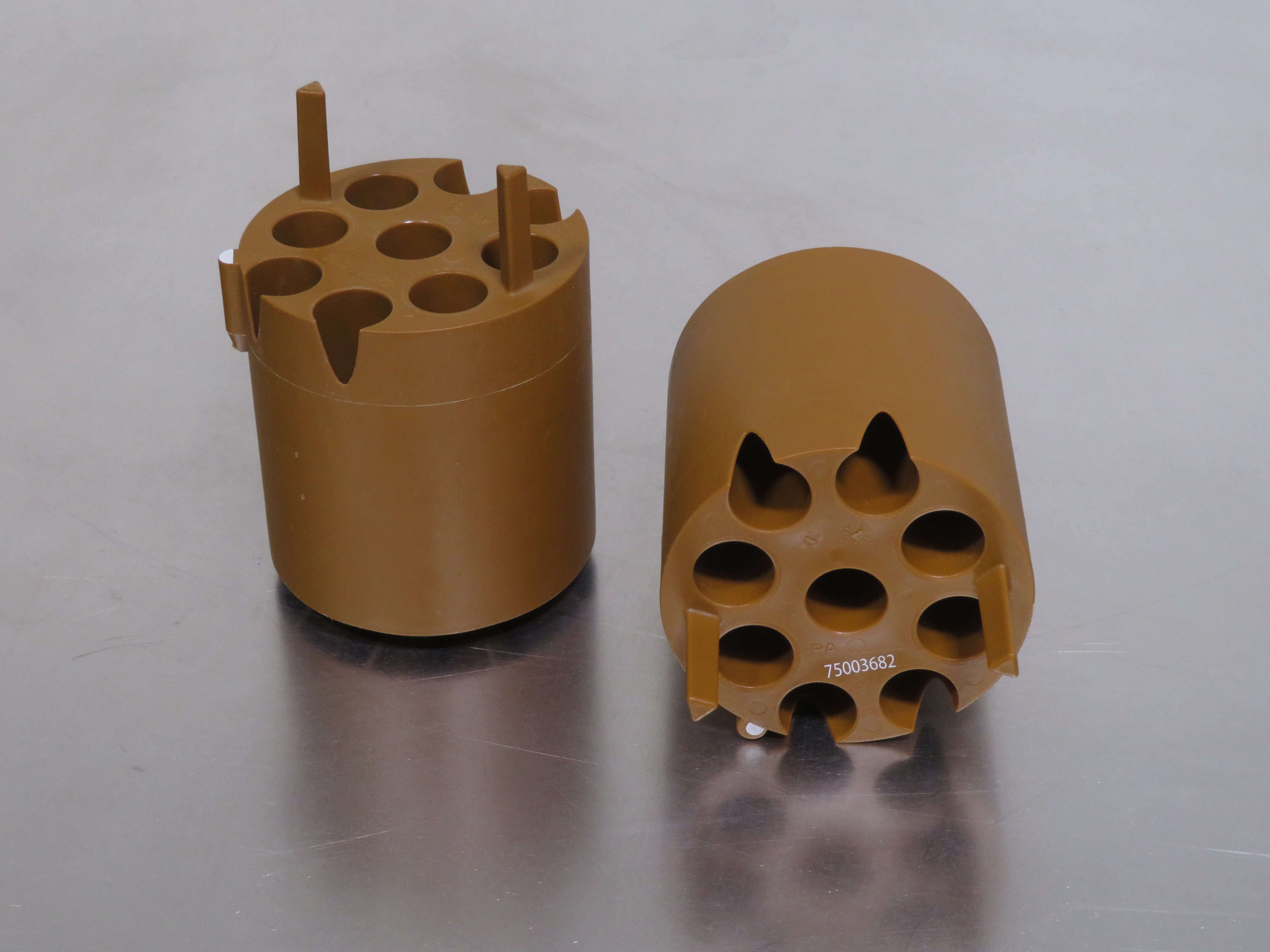 Thermo Scientific 9x15ml Adapters for TX-400 Rotor, Cat. # 75003682