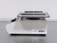 Corning LSE Digital Microplate Shaker thumbnail 3