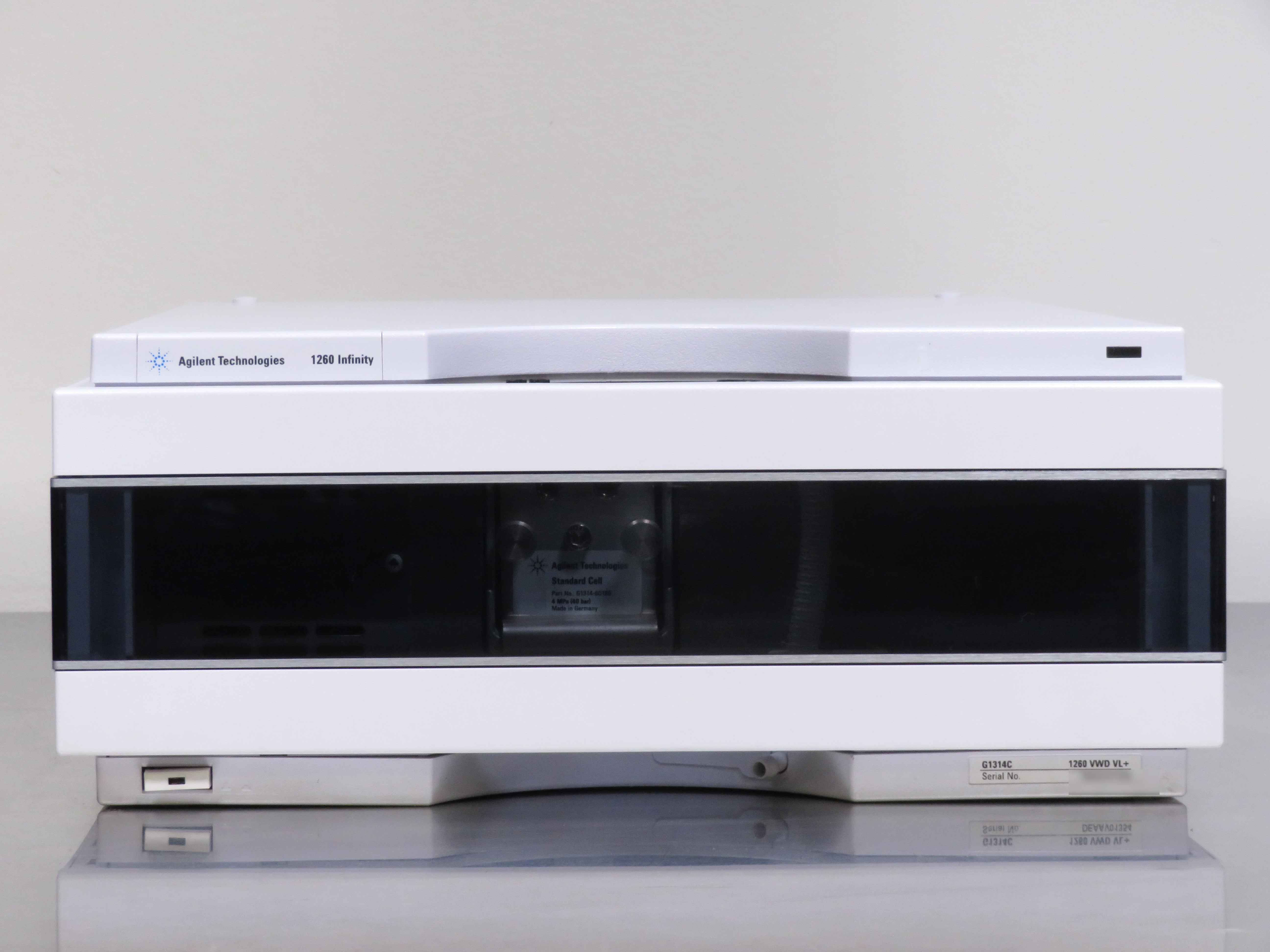 Agilent 1260 Infinity I HPLC G1314C VL+ VWD Detector