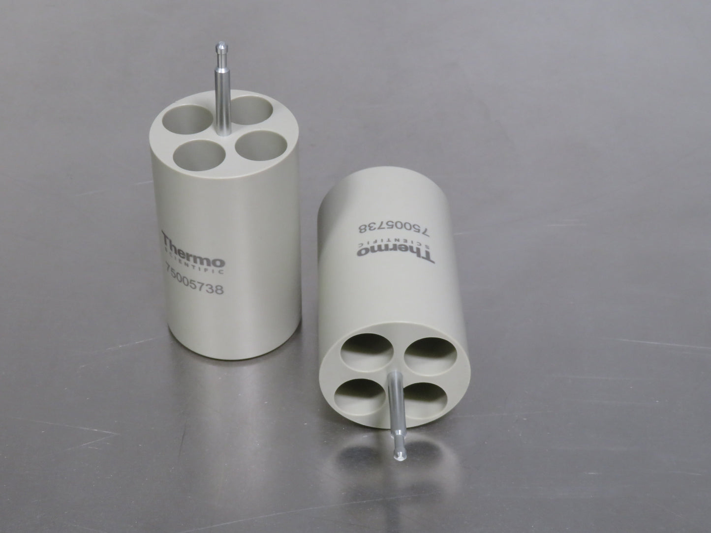 Thermo Scientific 4 x 14ml Adapters for TX-150 Rotor, Cat. # 75005738