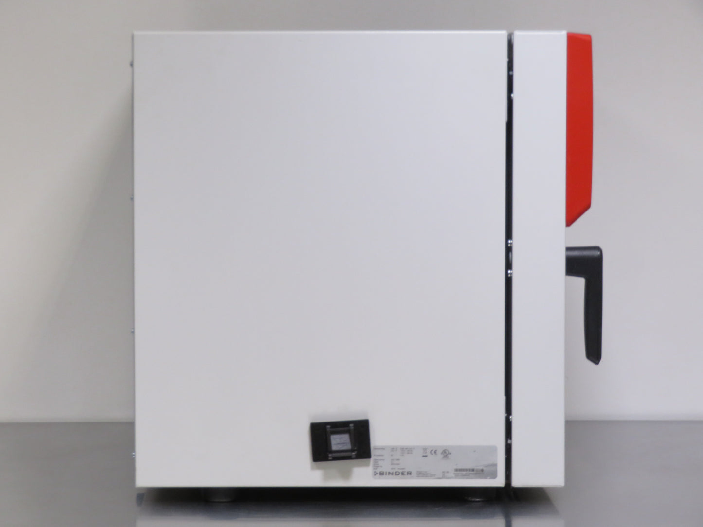 Binder BD56 Avantgarde Gravity Convection Incubator, Cat #: 9010-0324