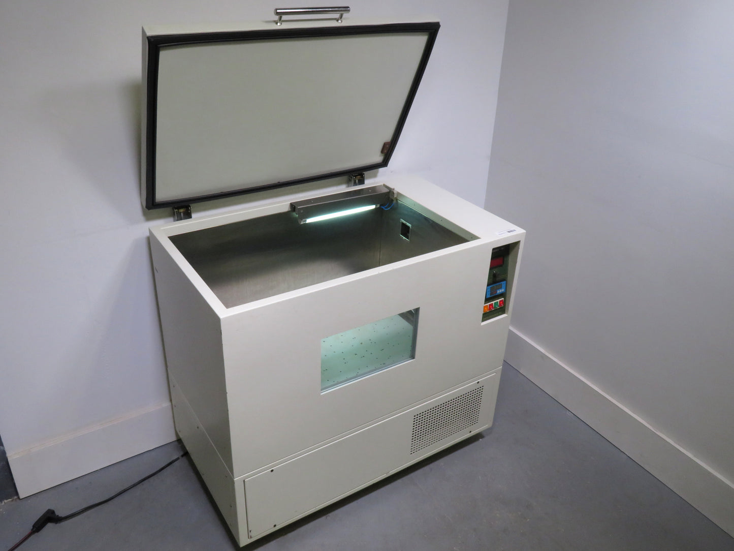 Amerex Gyromax 767 Incubator Shaker
