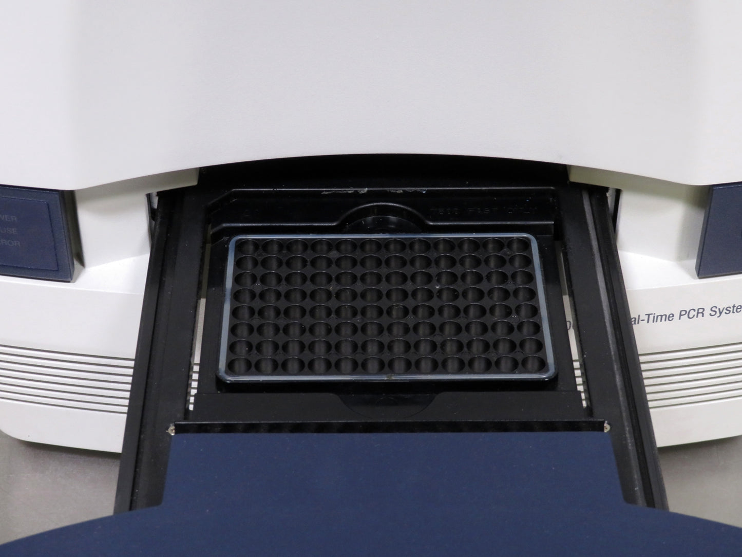 Applied Biosystems 7500 Fast Real-Time PCR System