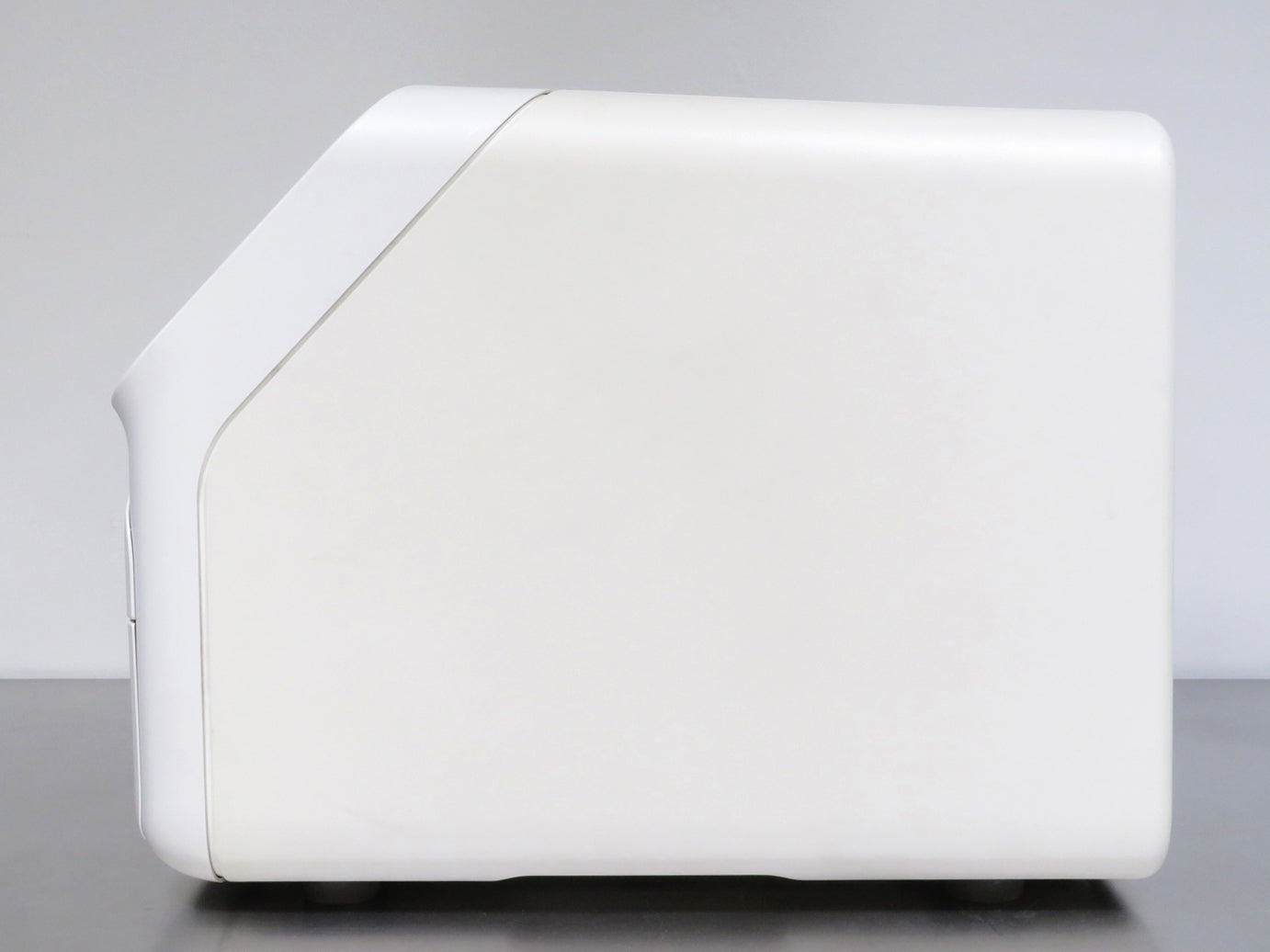 Applied Biosystems QuantStudio 5 Real-Time PCR System w/ 384-Well Sample Block