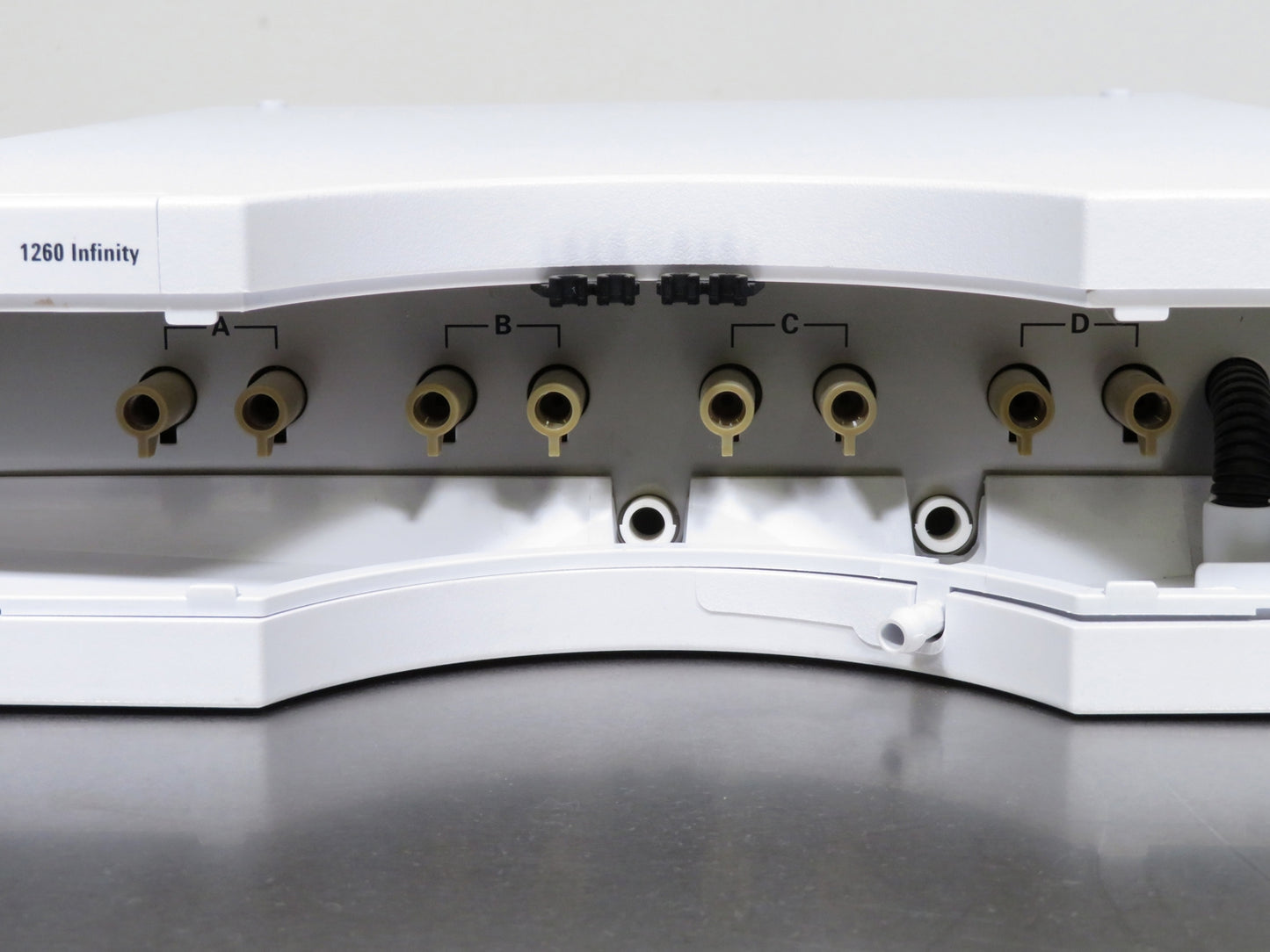 Agilent 1260 Infinity I HPLC G4225A HiP Degasser