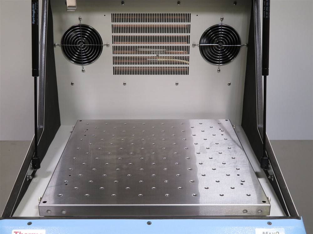 Thermo Scientific MaxQ 4000 Orbital Refrigerated Incubator Shaker