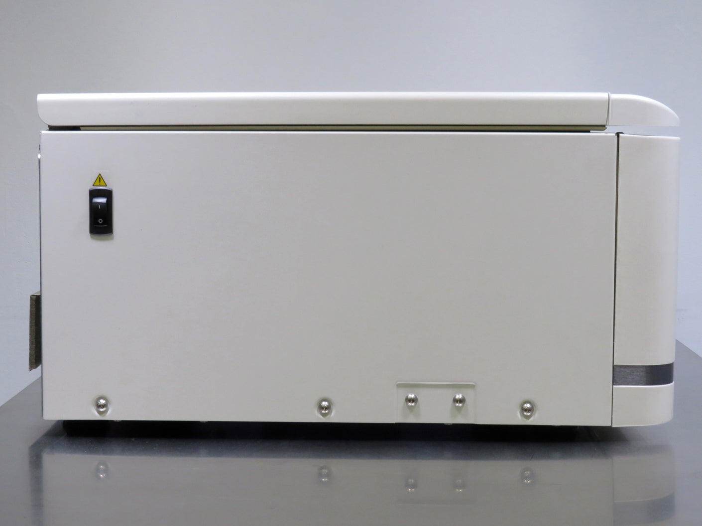 Beckman Coulter Avanti J-15 Centrifuge