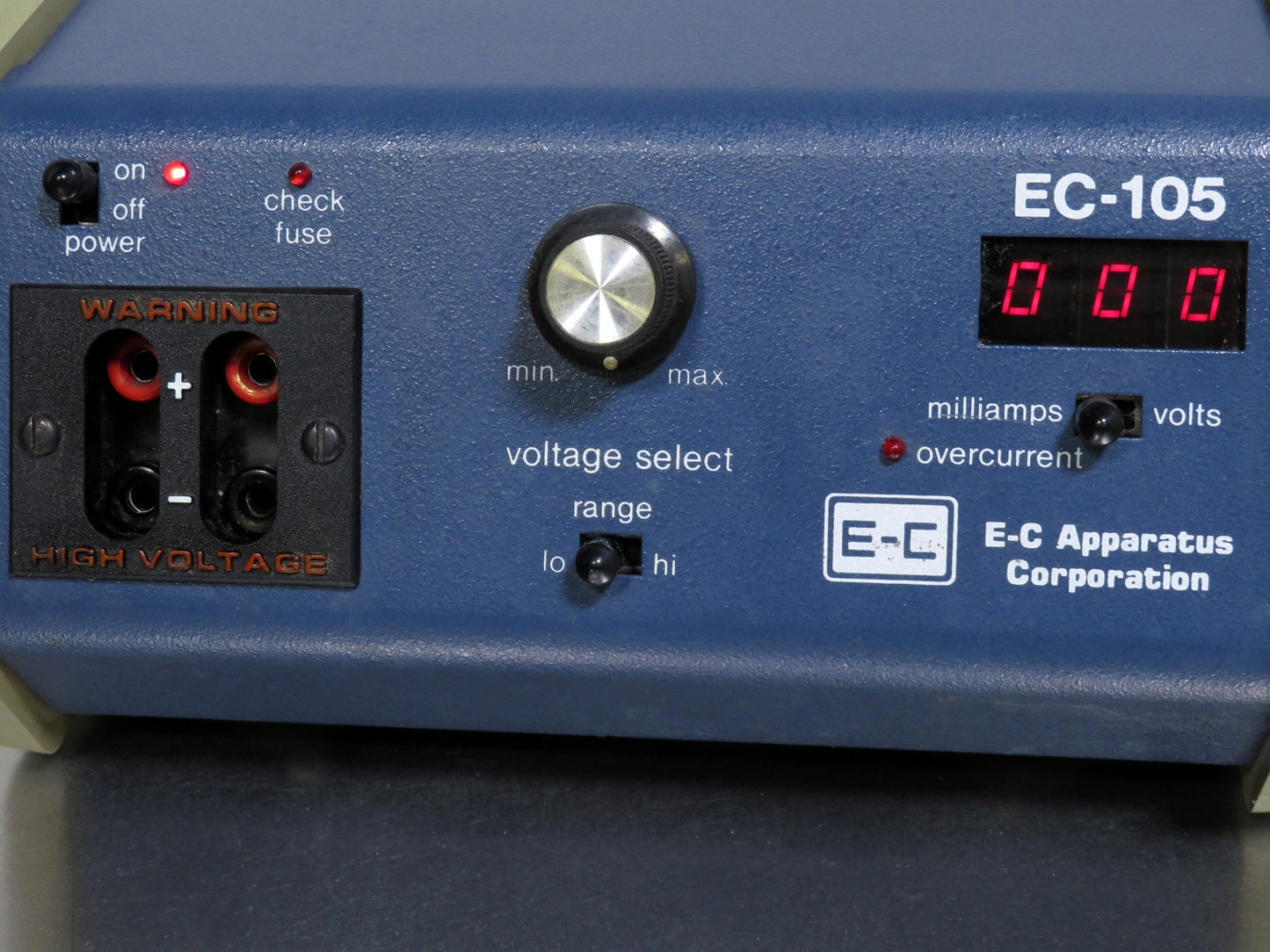 EC-105 Electrophoresis Power Supply