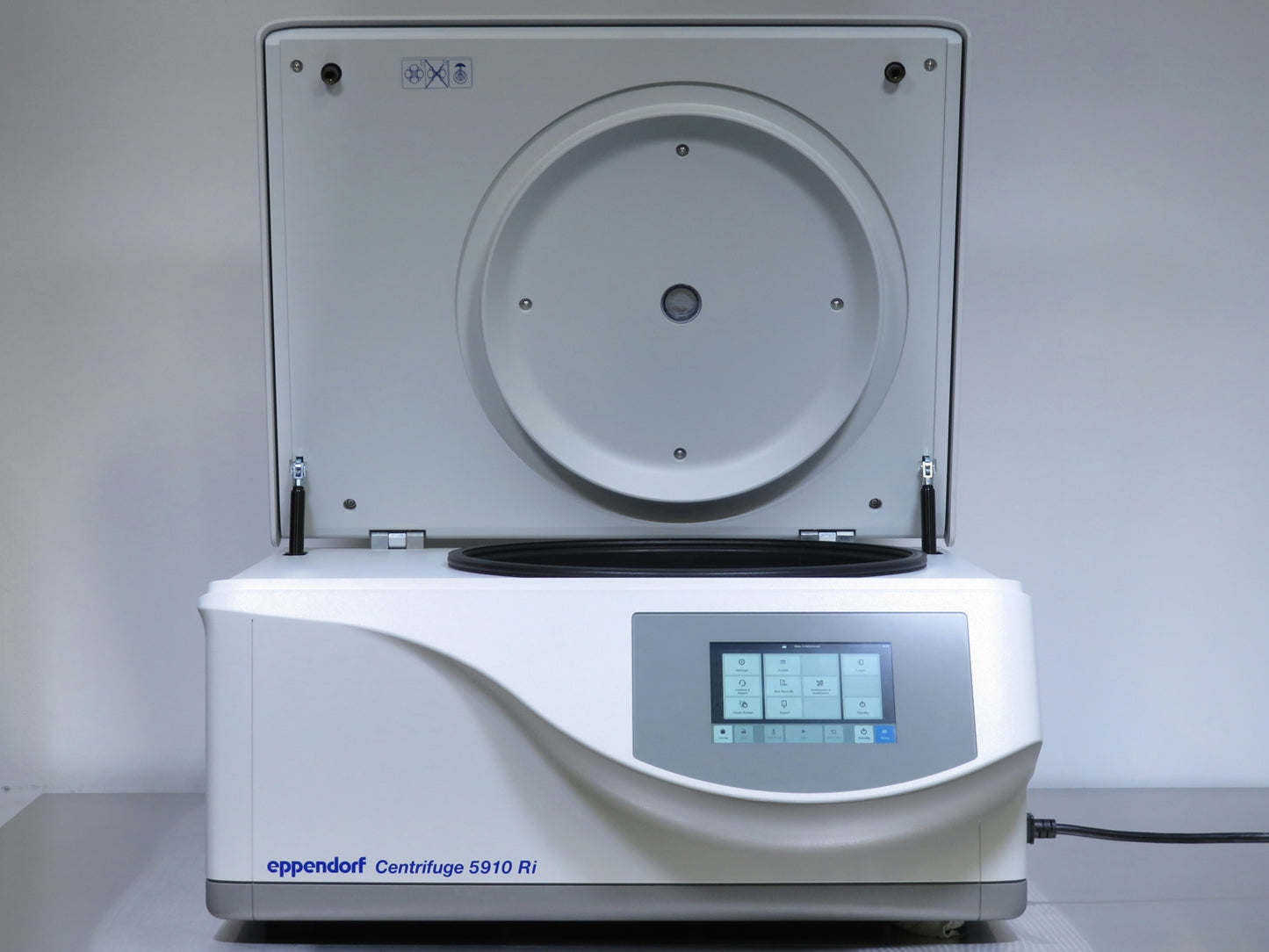 Eppendorf 5910 Ri Refrigerated Centrifuge