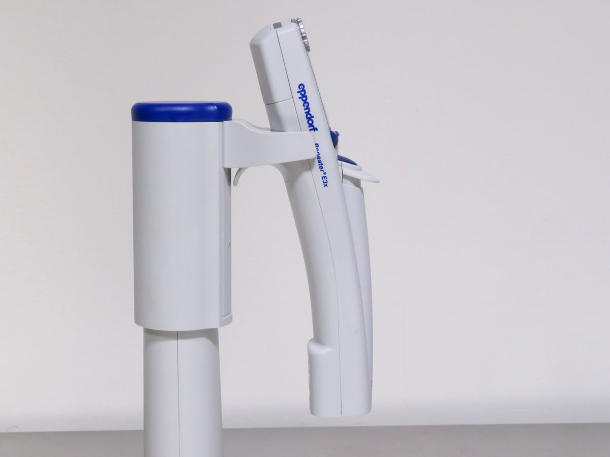 Eppendorf Repeater E3x Electronic Repeating Pipette