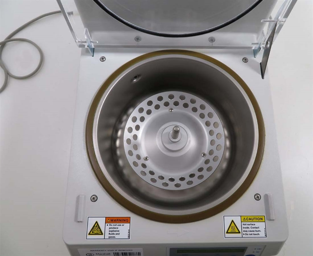 Eppendorf 5305 Vacufuge Plus Concentrator