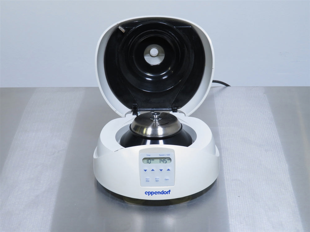 Eppendorf 5453 Minispin Plus Centrifuge