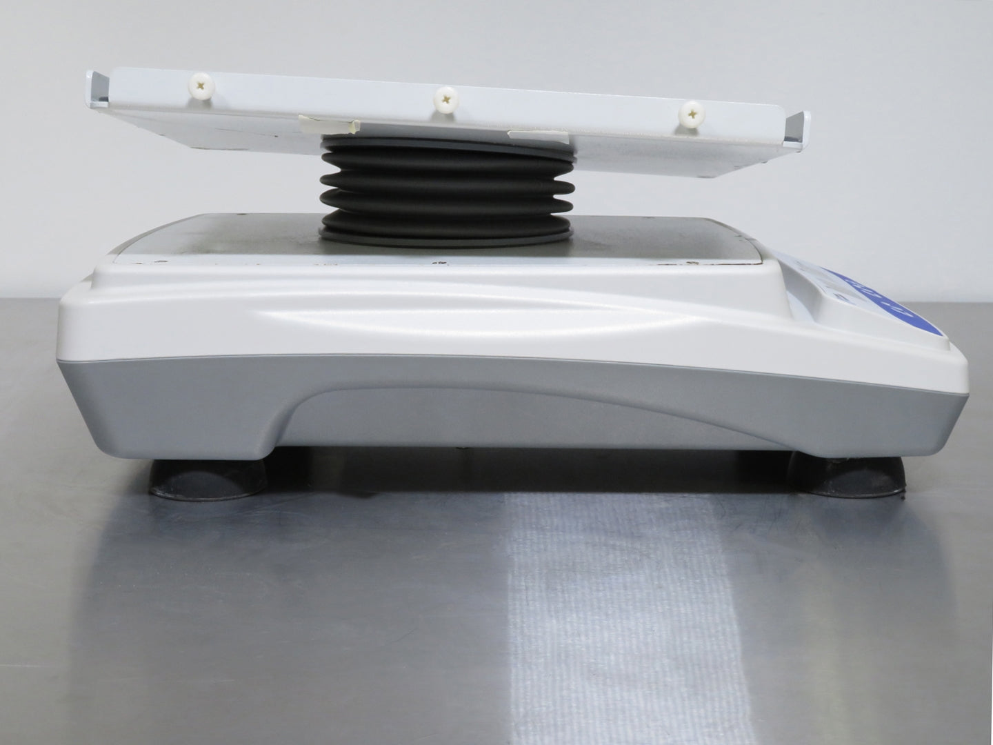 Fisher Scientific 88861045 3D Platform Rotator