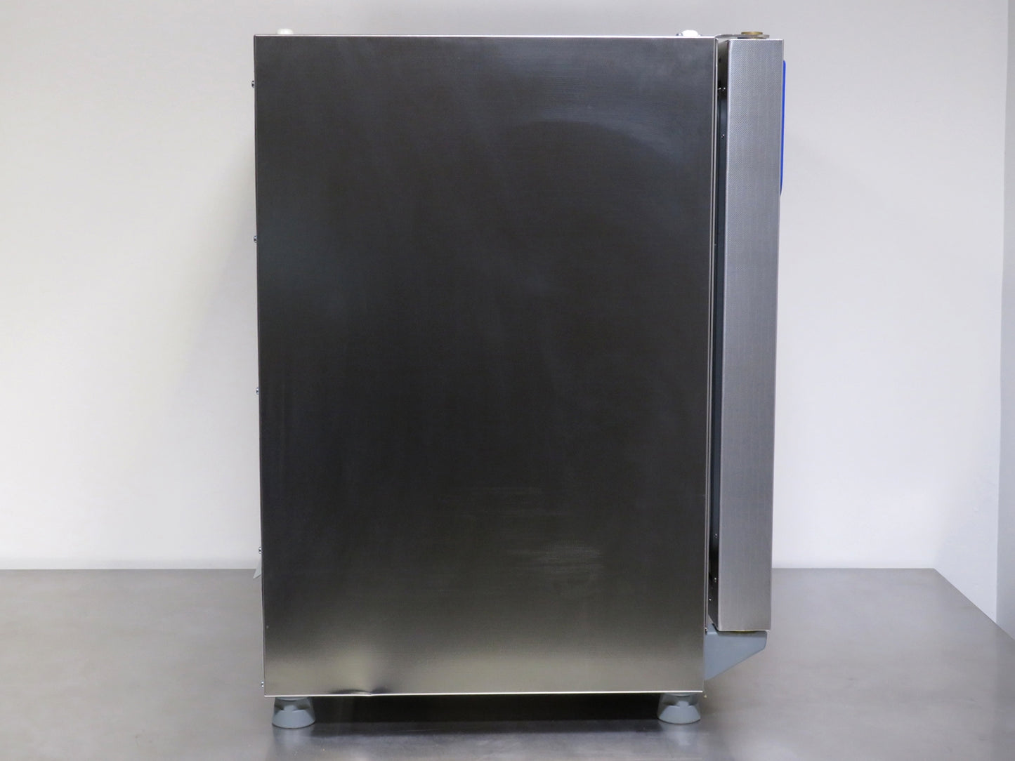 Fisher Scientific Isotemp Microbiological Gravity Convection Incubator, Cat. #: 151030513