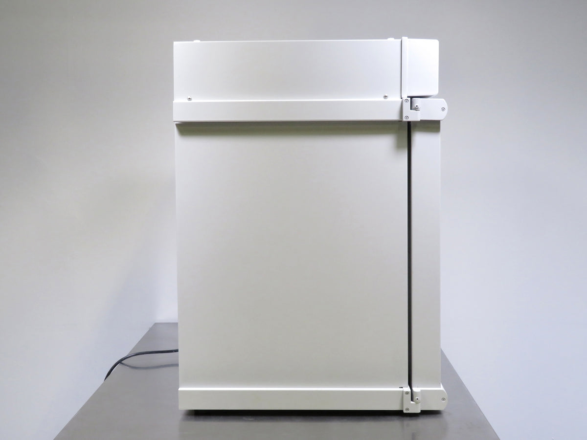 Fisher Scientific Isotemp 637D Incubator