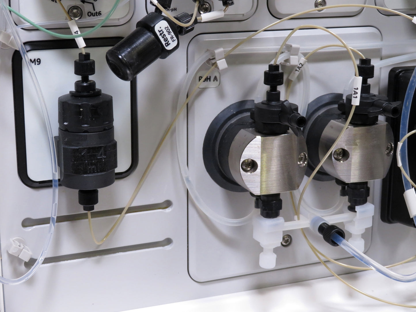 GE AKTA Pure 150 L FPLC System