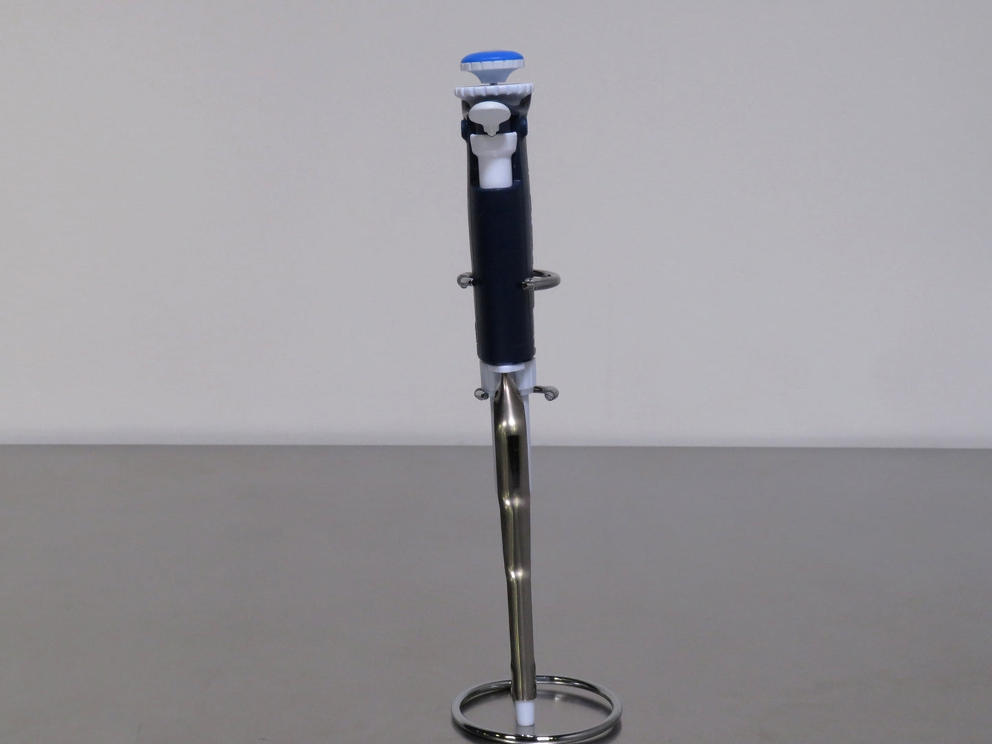 Gilson PIPETMAN L Pipette, 100 to 1000uL