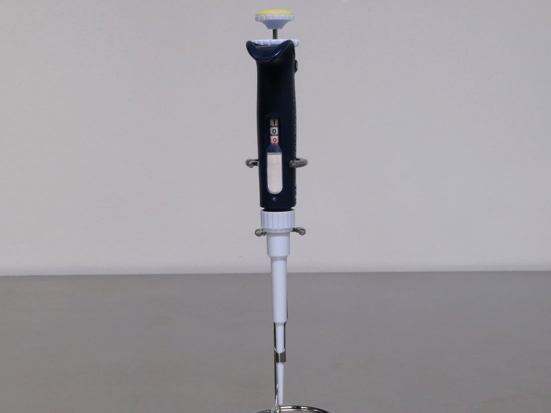 Gilson PIPETMAN L Pipette, 2 to 20uL
