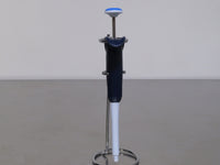 Gilson MICROMAN M1000E Pipette, 100 to 1000uL thumbnail 2