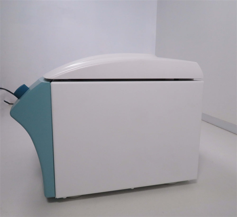 Hettich Mikro 200 Centrifuge
