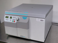 Hermle Z446 Centrifuge w/ 221.36 Swing Bucket Rotor & Microplate Buckets thumbnail 2