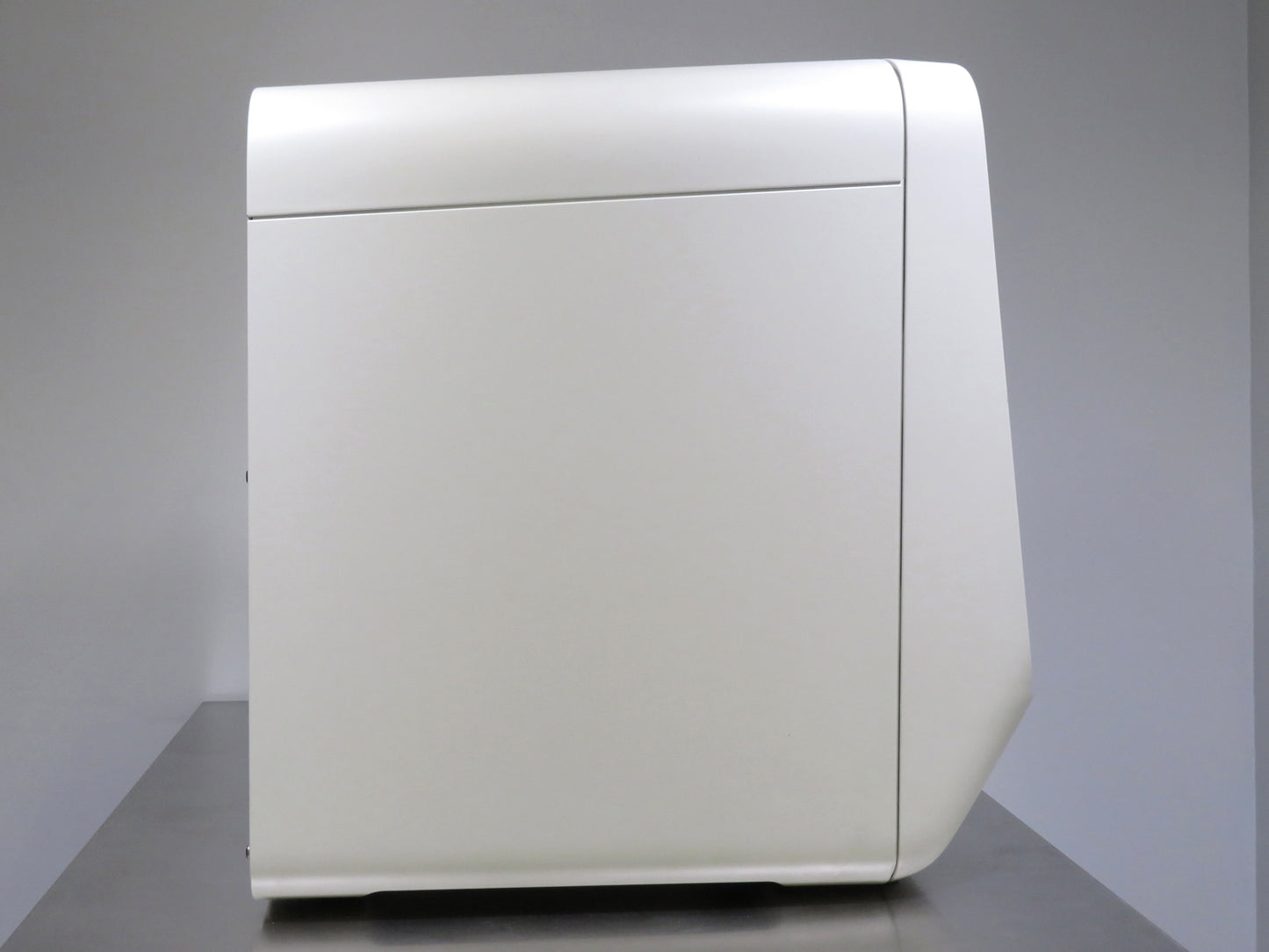 Applied Biosystems QuantStudio 6 Flex Real-Time PCR System w/ 384-Well Sample Block