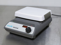 Labnet D0400 AccuPlate Hotplate thumbnail 2