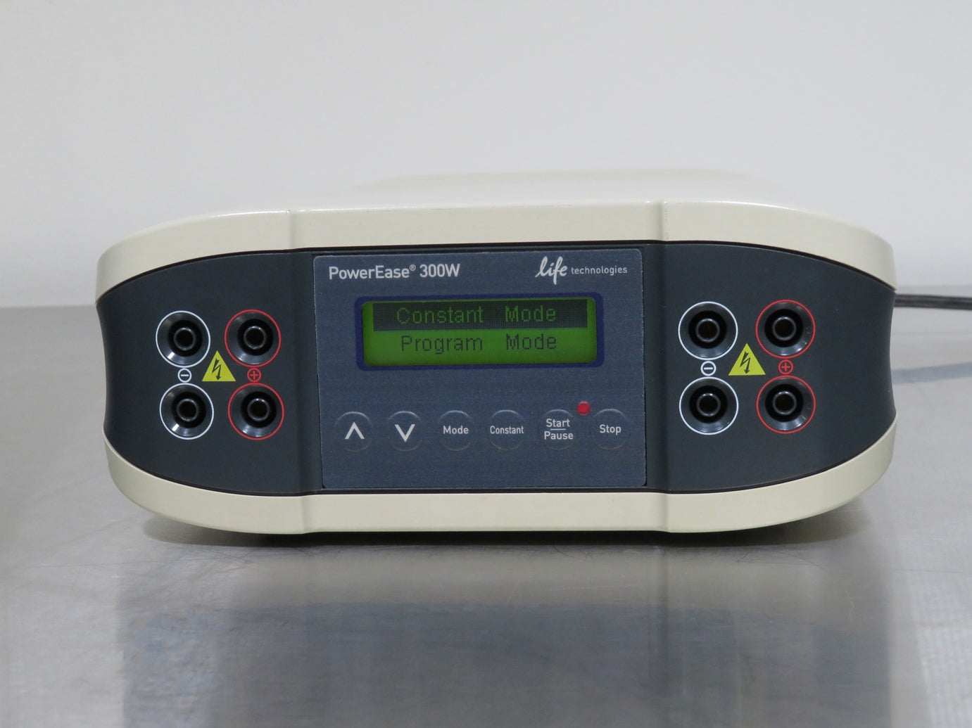 Life Technologies PowerEase 300W Electrophoresis Power Supply