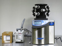 Labconco FreeZone 2.5L -50C Benchtop Freeze Dryer System, PTFE Coated thumbnail 1