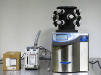 Labconco FreeZone 2.5L -84C Benchtop Freeze Dryer System, PTFE Coated, 230V thumbnail 1