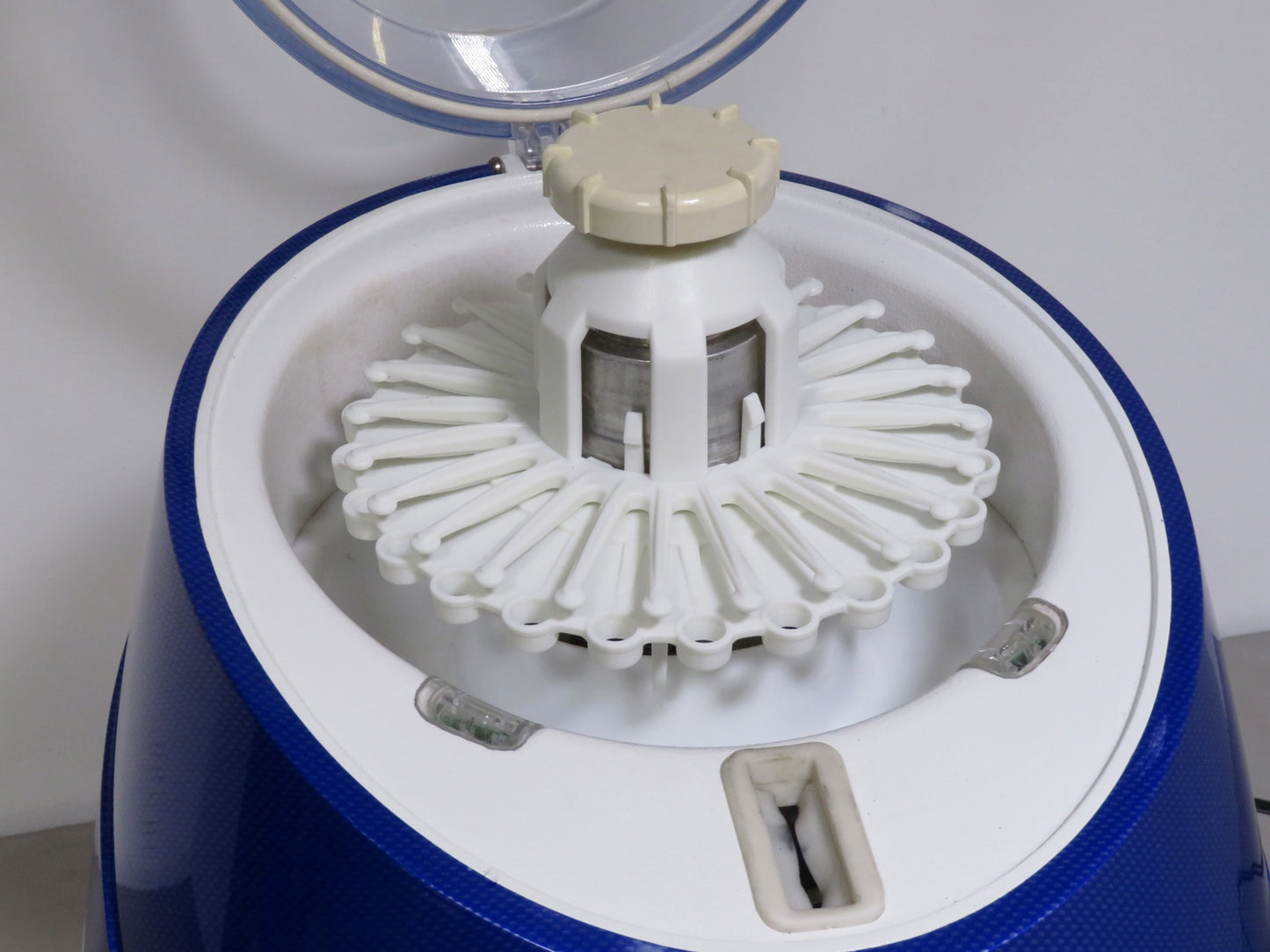 MP Biomedicals FastPrep-24 5G Sample Preparation System