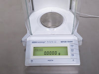 Mettler Toledo AG204DR Delta-Range Analytical Balance thumbnail 3