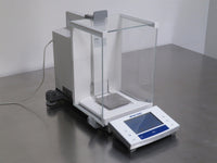 Mettler Toledo XS204 Analytical Balance thumbnail 2