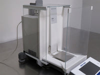 Mettler Toledo XS204 Analytical Balance thumbnail 6