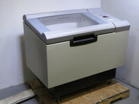New Brunswick Excella E25 Incubator Shaker thumbnail 2
