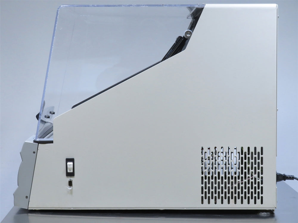New Brunswick I24 Incubator Shaker