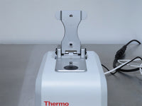 Thermo Scientific NanoDrop 2000 Spectrophotometer thumbnail 9