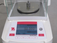 Ohaus AX423/E Adventurer Analytical Balance thumbnail 3