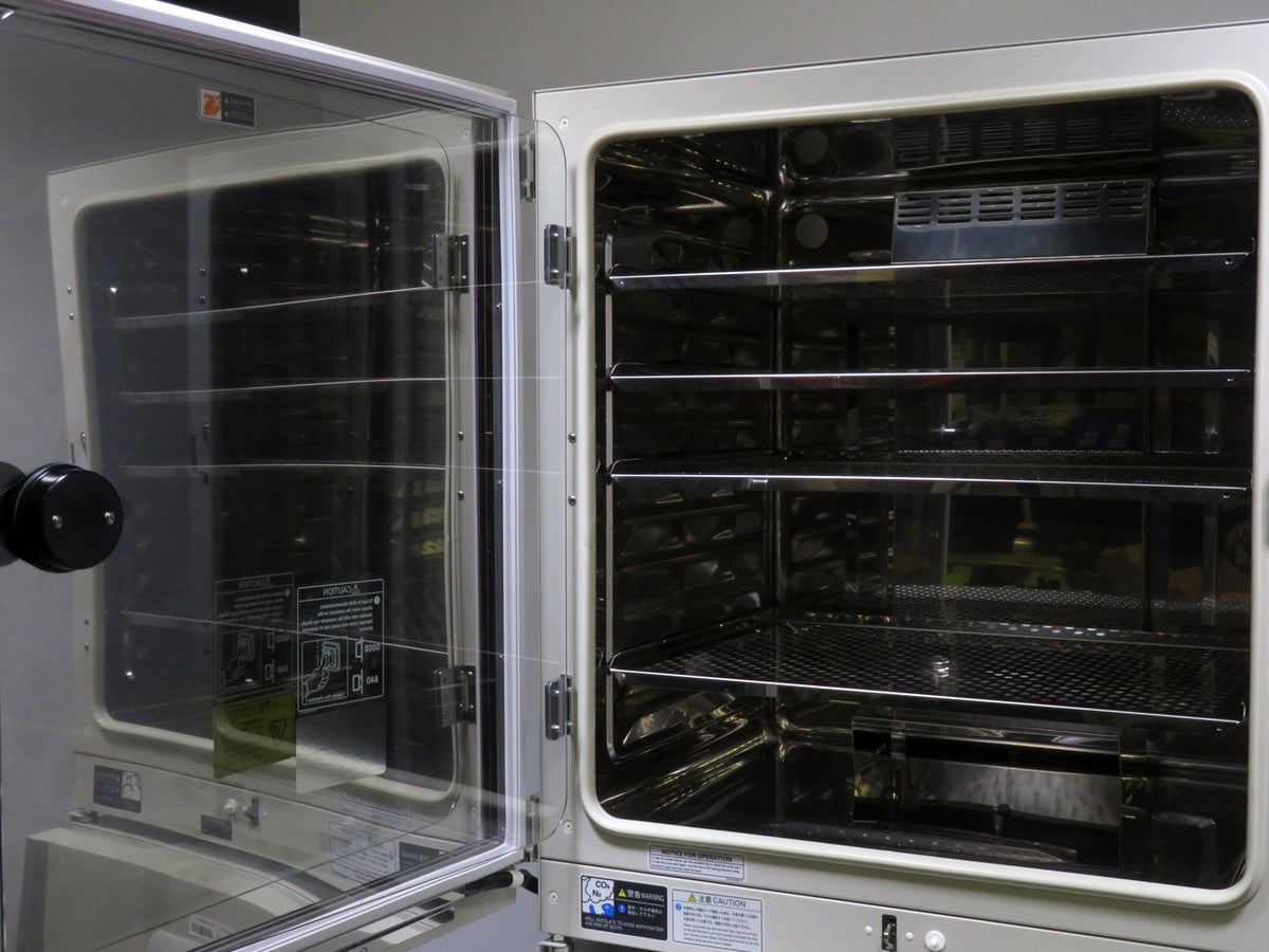 PHCbi MCO-230AICUVLG-PA CO2 Incubator