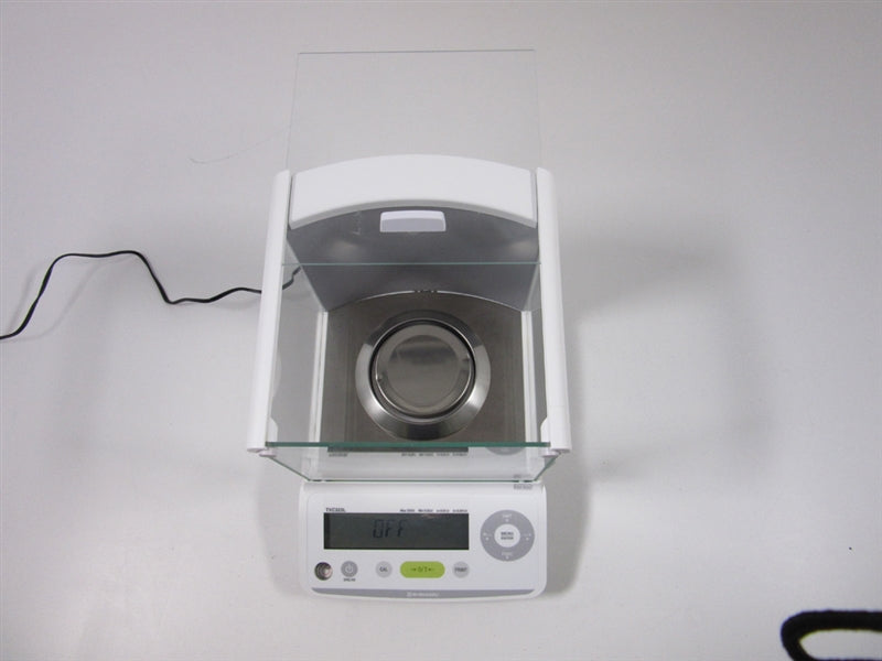 Shimadzu UniBloc Model TXC323L Analytical Balance
