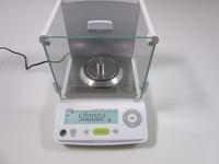Shimadzu UniBloc Model TXC323L Analytical Balance thumbnail 7