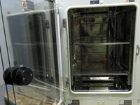 Sanyo MCO-19AIC(UV) CO2 Incubator Dual Stack thumbnail 4