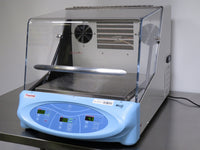 Thermo Scientific MaxQ 4000 Digital Orbital Refrigerated Incubator Shaker thumbnail 2