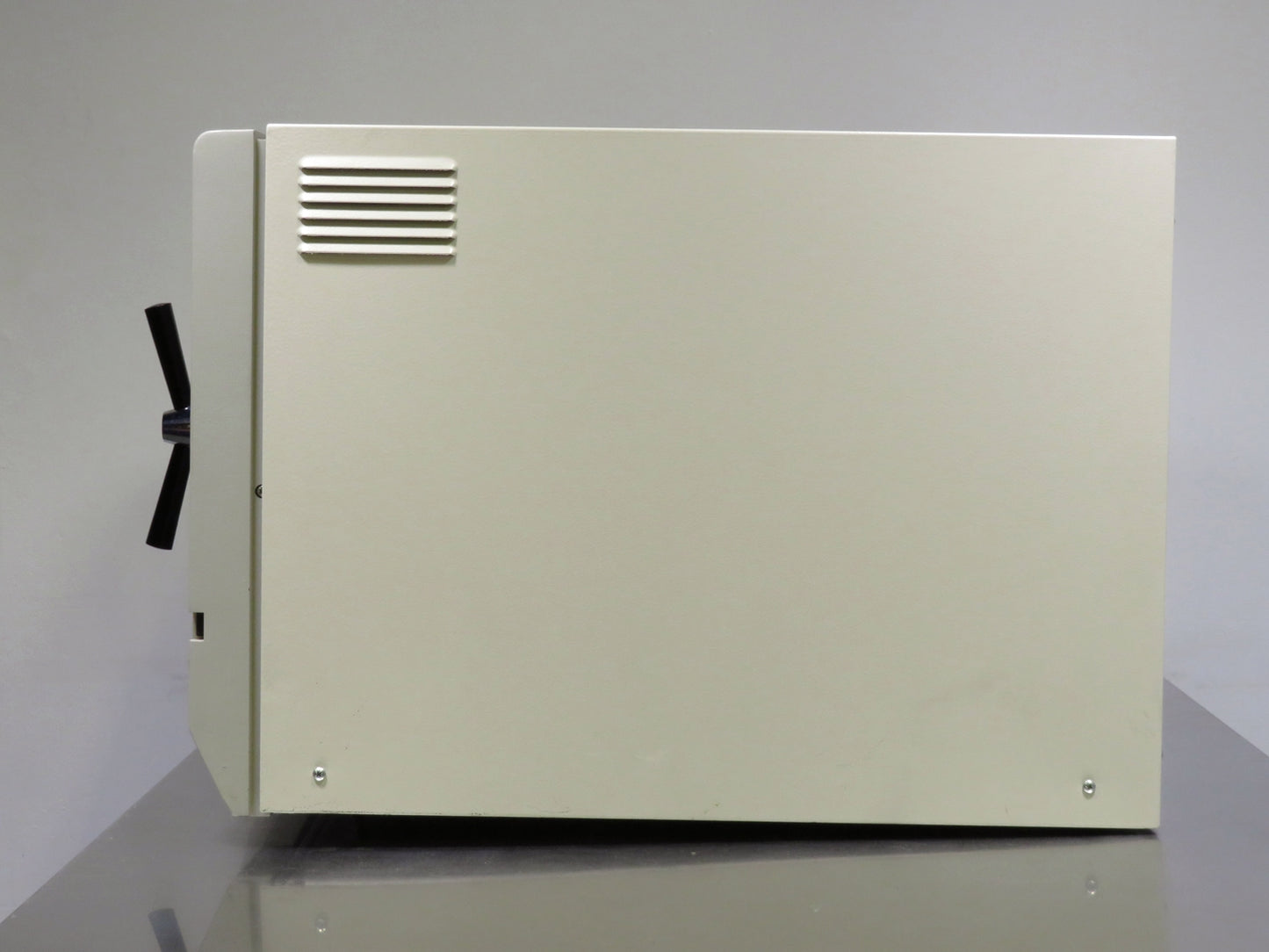Tuttnauer 3850EP Digital Autoclave, 230V
